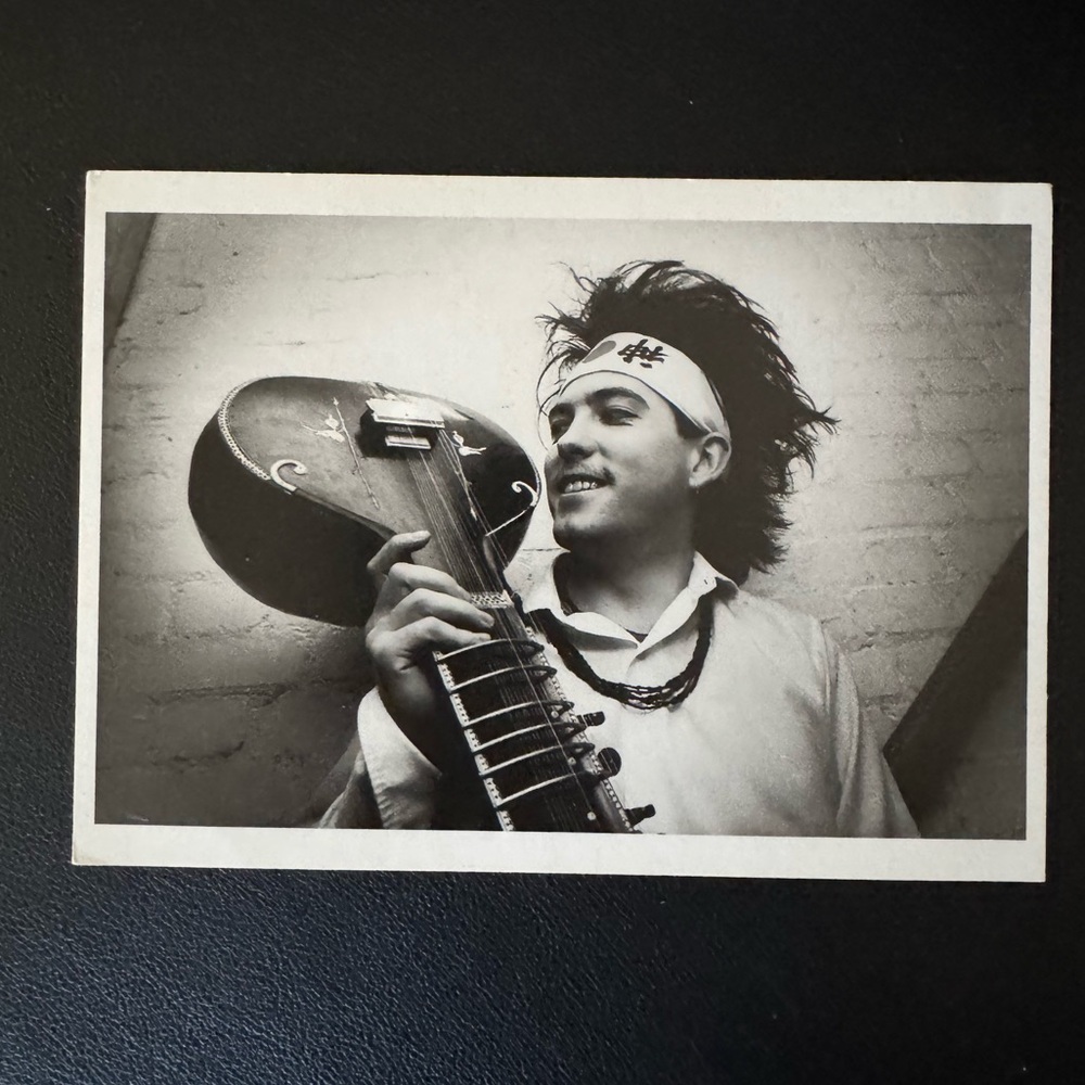 ROBERT SMITH LONDRES 1983 PIERRE TERRASSON POSTCARD